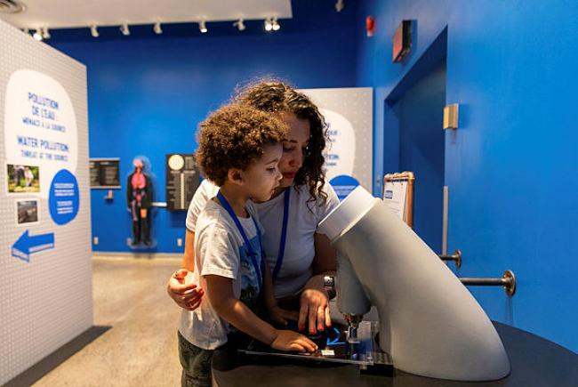 At the Biosphère, the brand-new Ecolab will bring out budding scientists!
