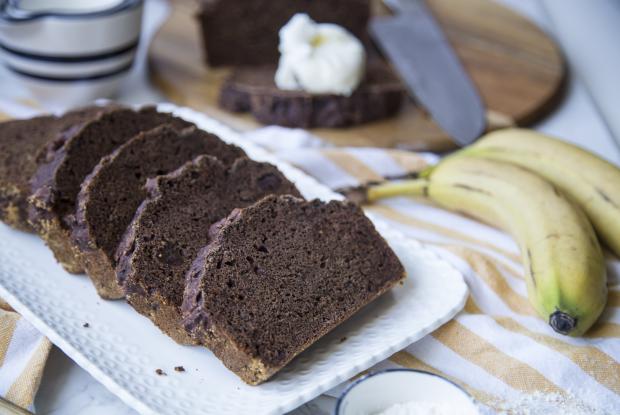 Gâteau délicieux anti-gaspi aux bananes trop mûres et marc de café